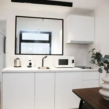 Apartment Ideal En Famille - Porte Du Marais - 6p - Flat-guest *