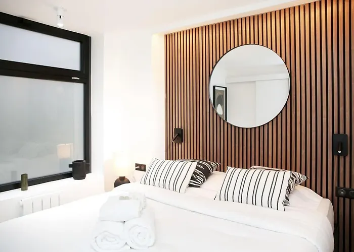 Appartement Amelot 2- Spacieux Et Lumineux- 3p- 11 Paris